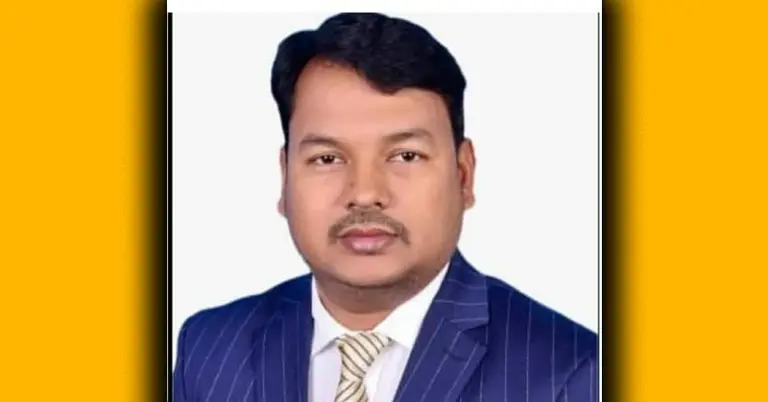 পূর্ণকালীন প্রশাসক মাহফুজুর রহমান